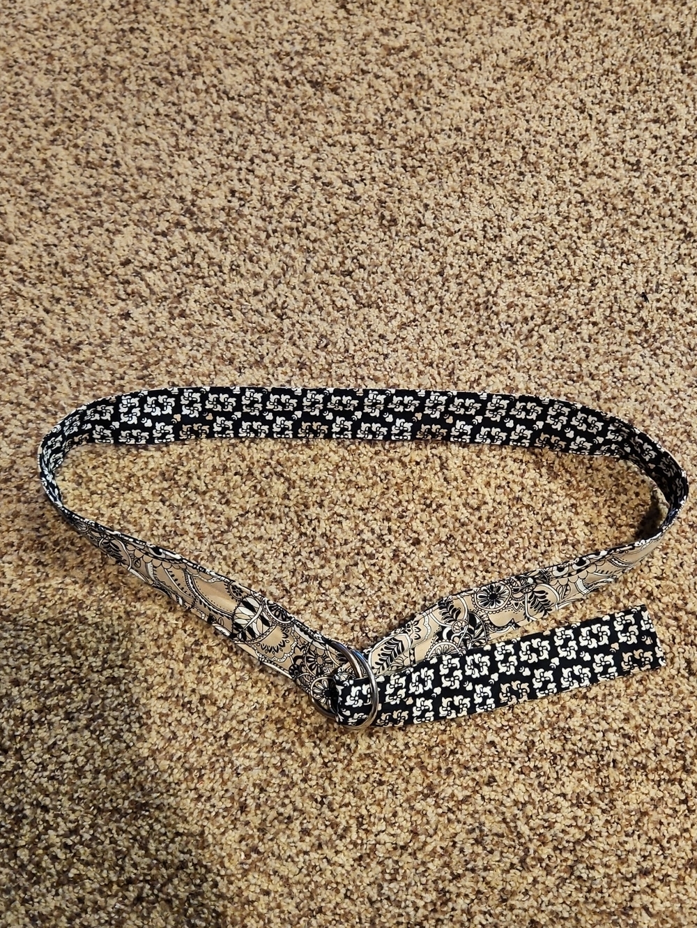 Reversible Black & Cream Floral Pattern Women's Fabric Belt